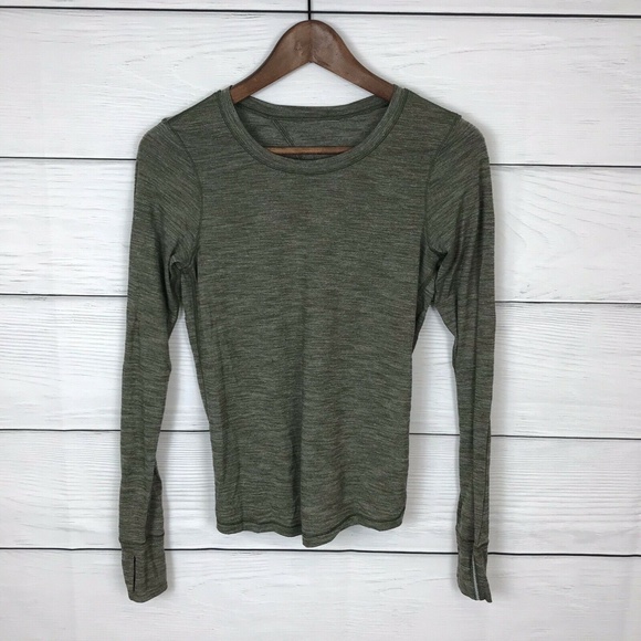 Lululemon Beat The Heat Long Sleeve Size 4 - Picture 1 of 6